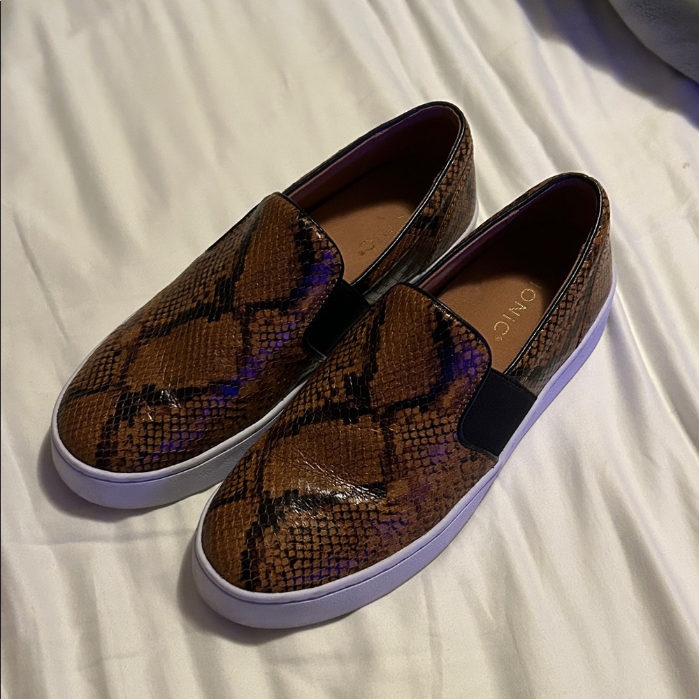 Vionic snake skin loafer